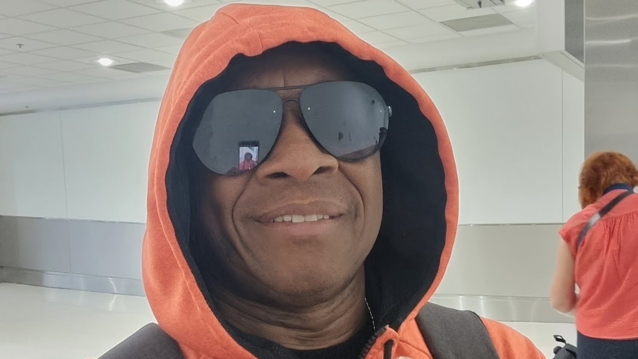 Good Mood by Sir Oungku