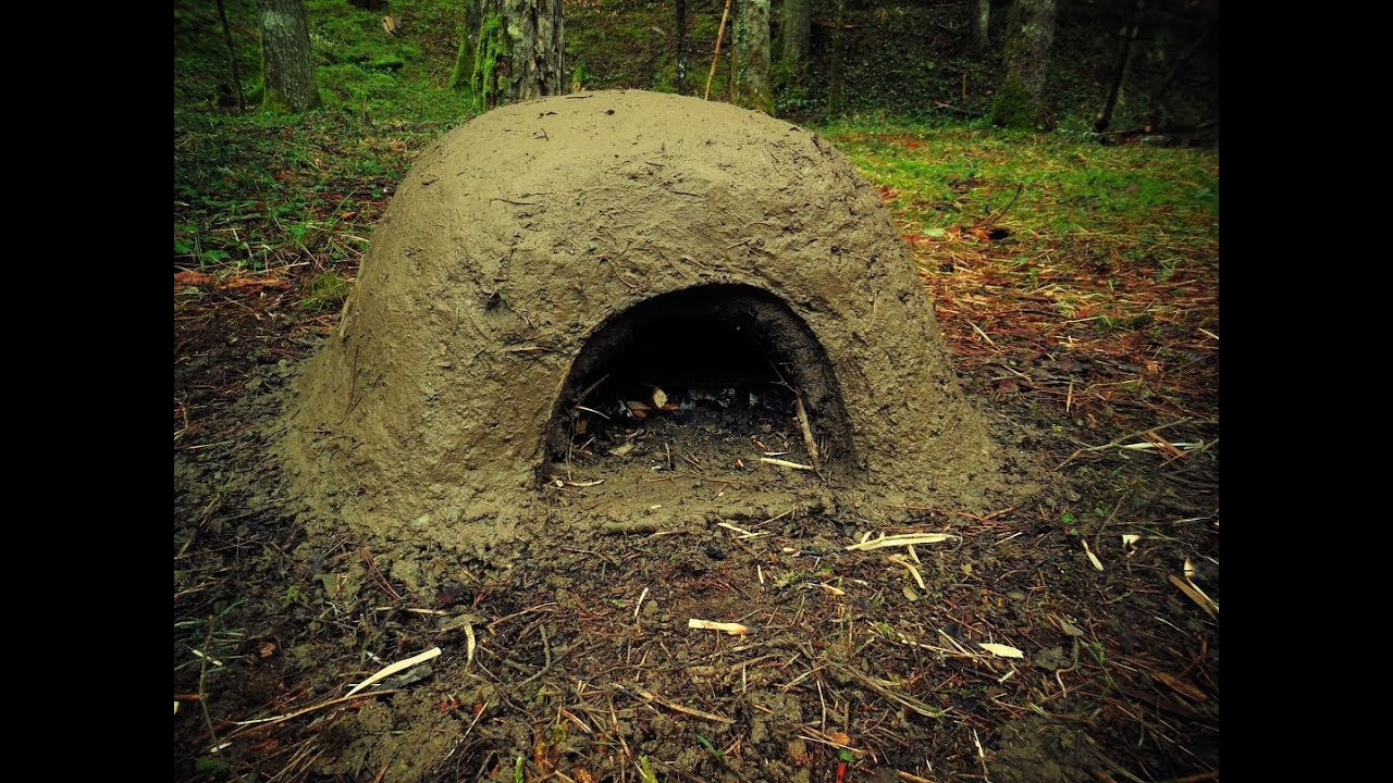 Κατασκευή ξυλόφουρνου από πηλό - (primitive earth oven #1)