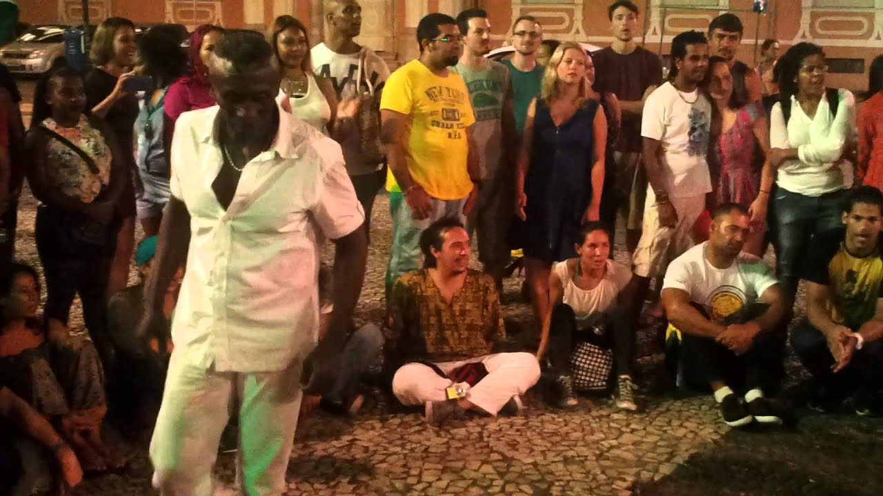 Mestre King Kong vs Catinga do mar