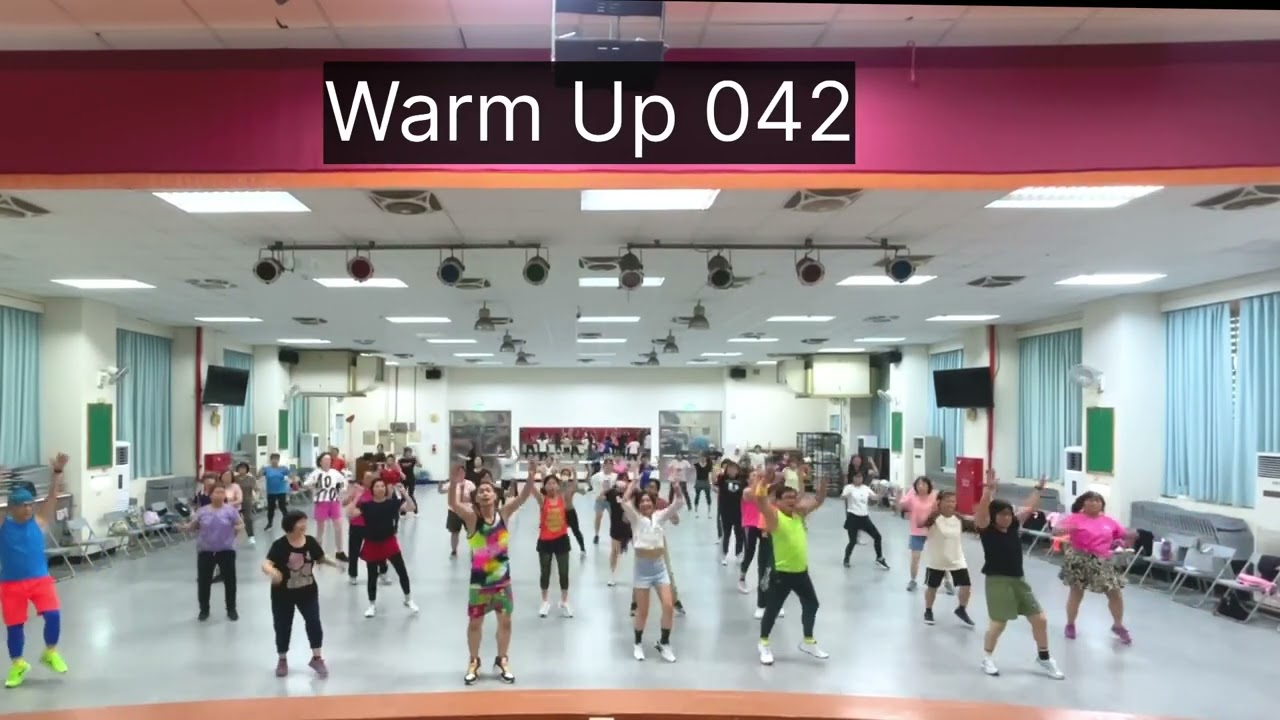 Warm Up 042 by KIWICHEN Dance Fitness #Zumba