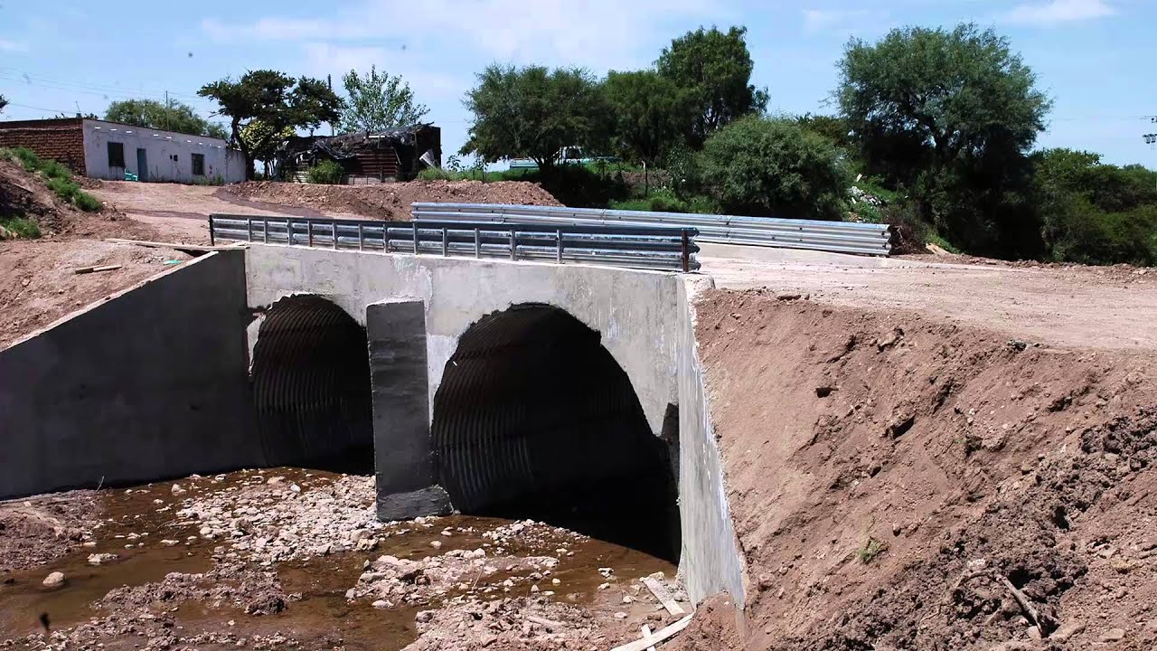 Construcci&oacute;n de puente vehicular en Ignacio Zaragoza