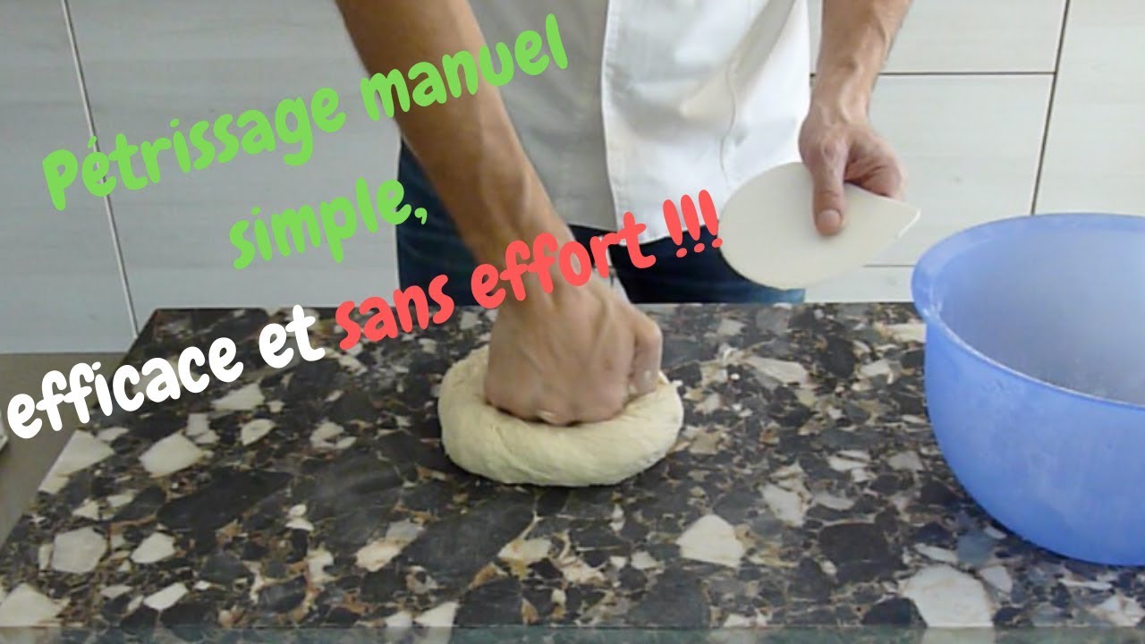 Pétrir une pâte à pizza  à la main, de façon simple, efficace et presque sans effort !