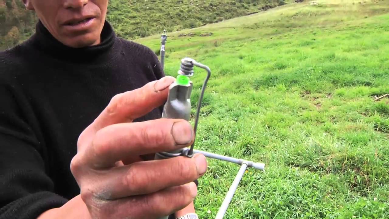 Sistema de Riego Artesanal por Aspersión (2012)
