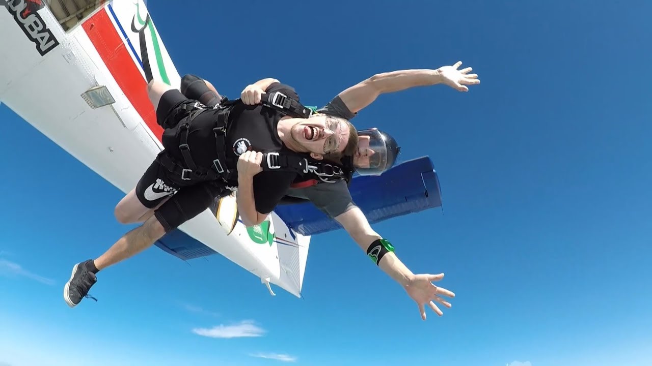 SKYDIVING to drive a BUGATTI VEYRON!