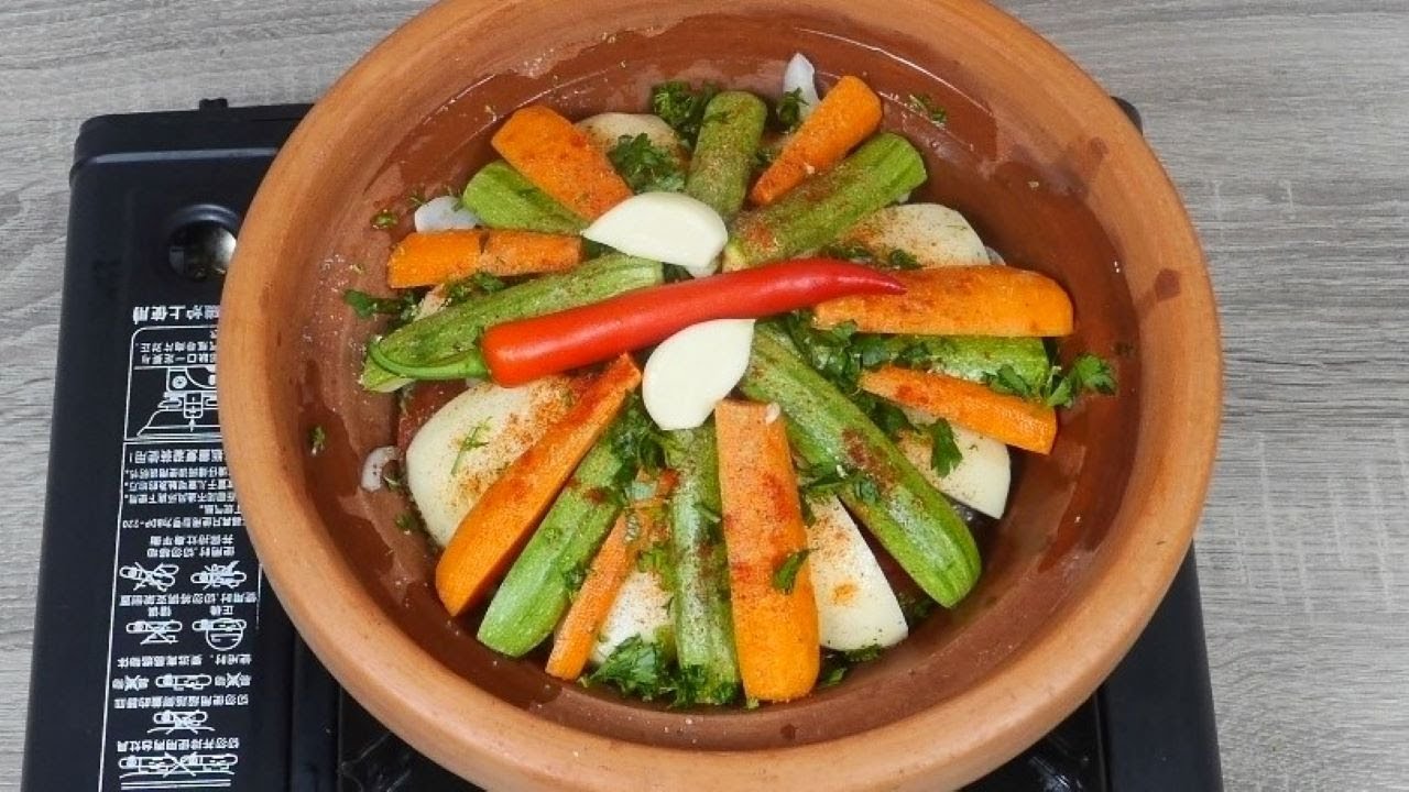 Этот овощной тажин - полезное и вкусное вегетарианское блюдо без масла для очень легкого ужина