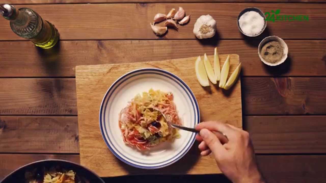 Mini La&ccedil;os Milaneza com fiambre