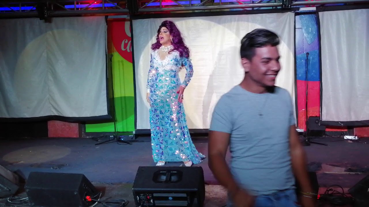 Shantal es Yuri en El Divino de Cuba