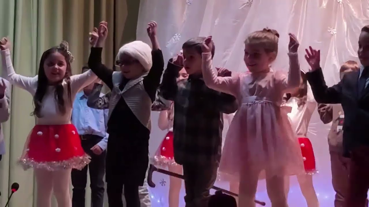 Festival de Navidad 2025 | Actuaciones de 1º, 2º y 3º de Primaria