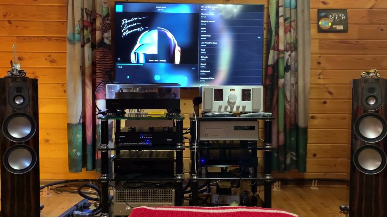 Monitor audio gold 300 & daft punk