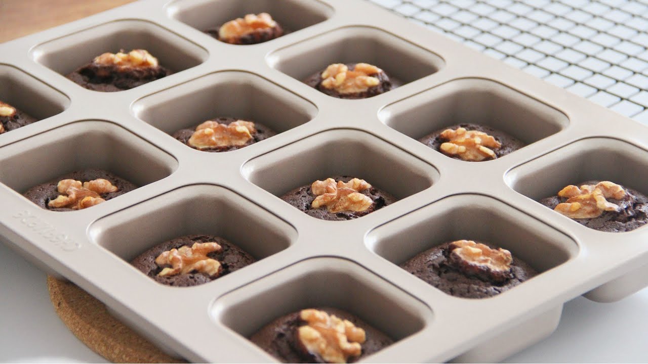 Chocolate Brownies 香濃巧克力布朗尼 | Apron