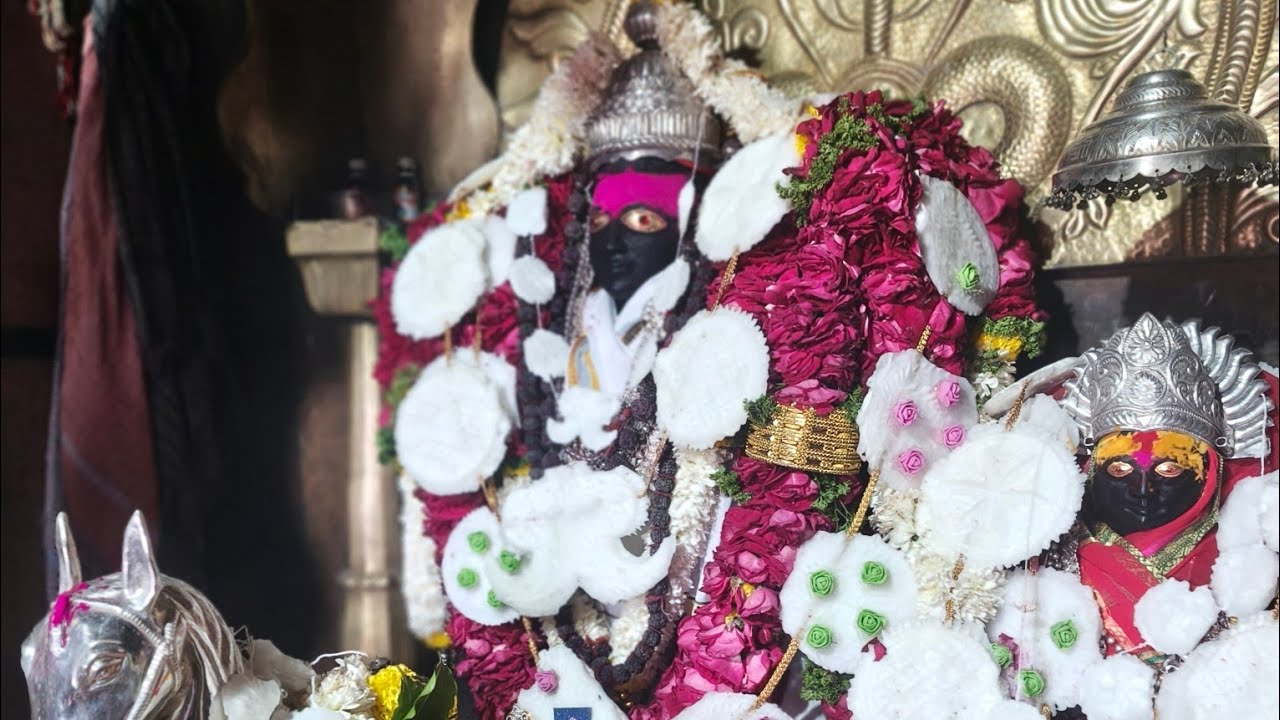 🙏श्री क्षेत्र कालभैरवनाथ देवस्थान आढीव 🙏आज सोमवार पहाटेची आरतीलाईक सबस्क्राईब शेयर करा #youtubeshort