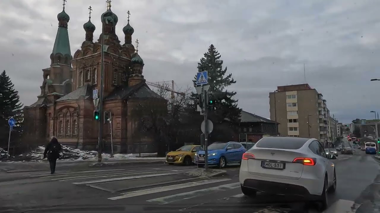 Driving around in Tampere – 4K