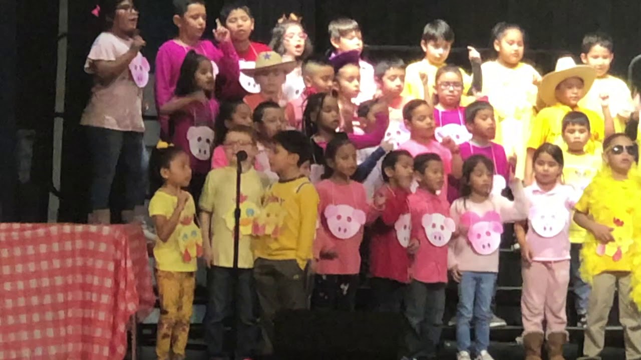 Linda Childers Knapp | 1st Grade presents - Barnyard Moosical