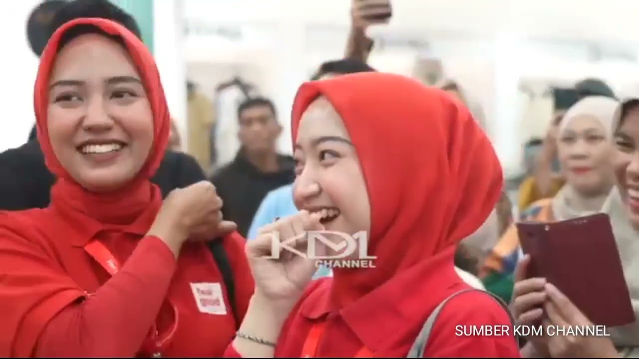 KDM DATANG ‼️ ADEL DAN HASNA BAHAGIA BELI BAJU LEBARAN UNTUK ORANG TUA