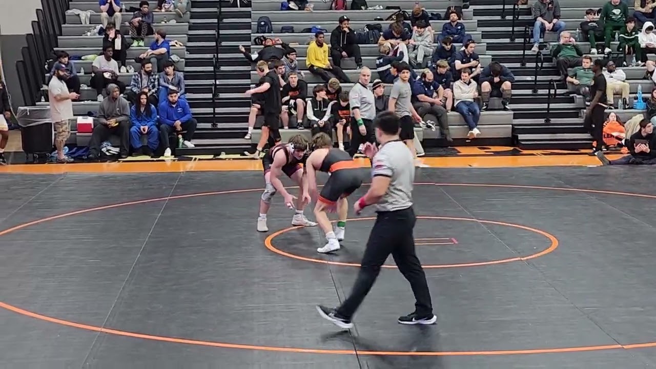 IHSA 3A Regional 3rd Place Match 150lbs - Minooka vs Lockport 