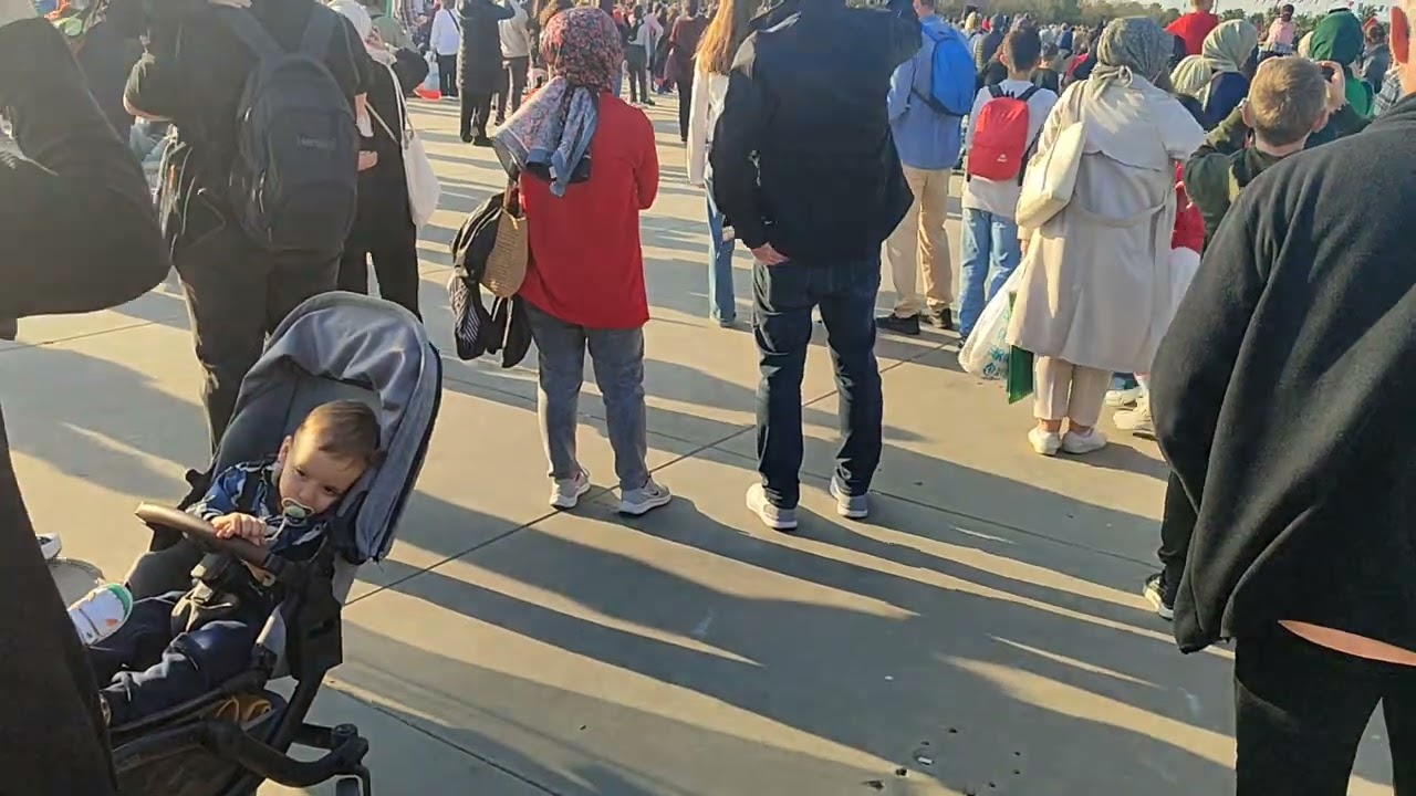 Maltepe miting alanında F16 Solo türk uçağımızın gösterisi gurur verici