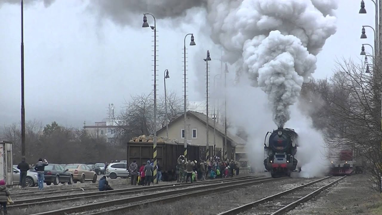 498.104 Albatros na trase Veselí nad Moravou -Nové Město n. Váhom 14.12. 2013