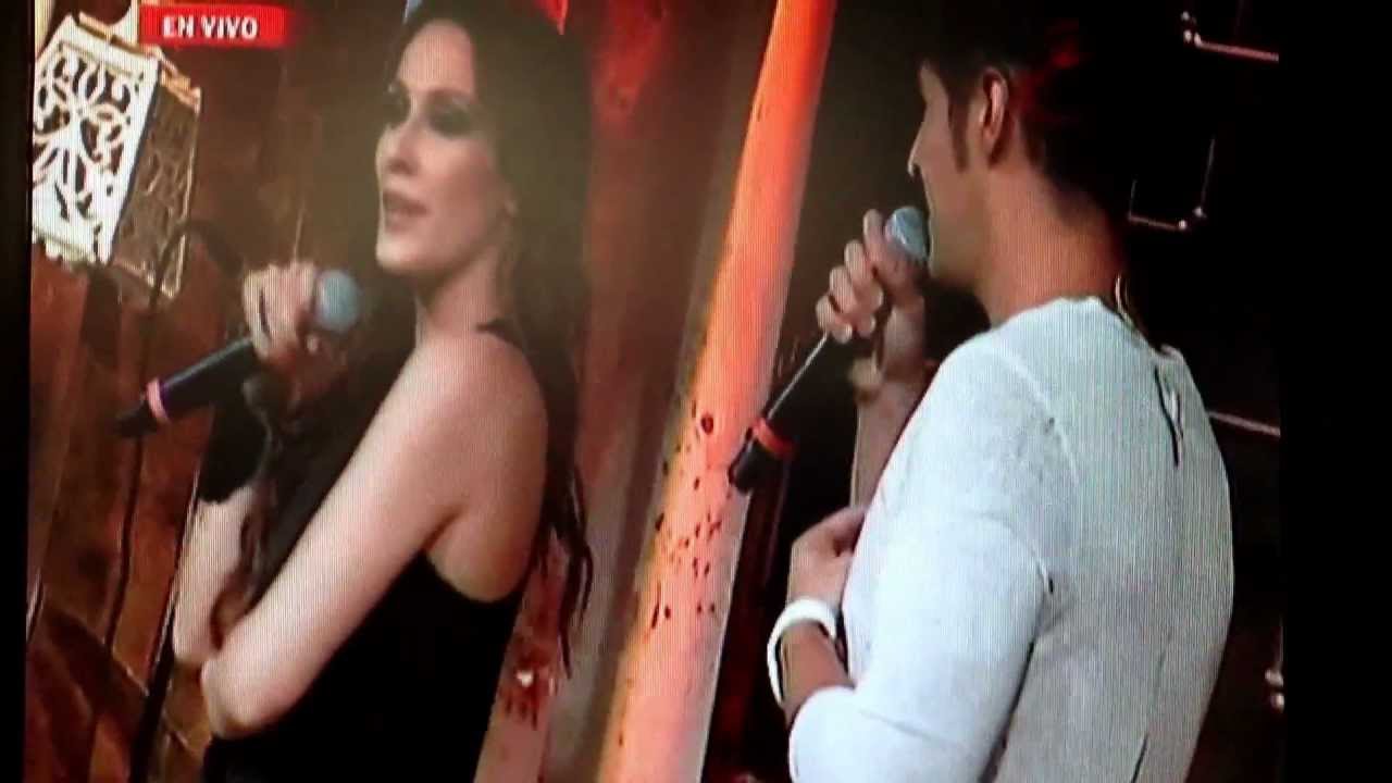 Pedazo de actuación de Malú en el Show Show de Bazooka Joe