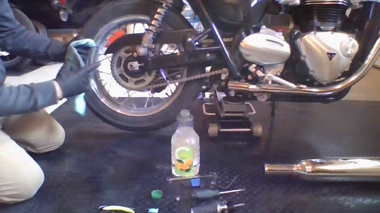 T100 Chain Maintenance No Center Stand