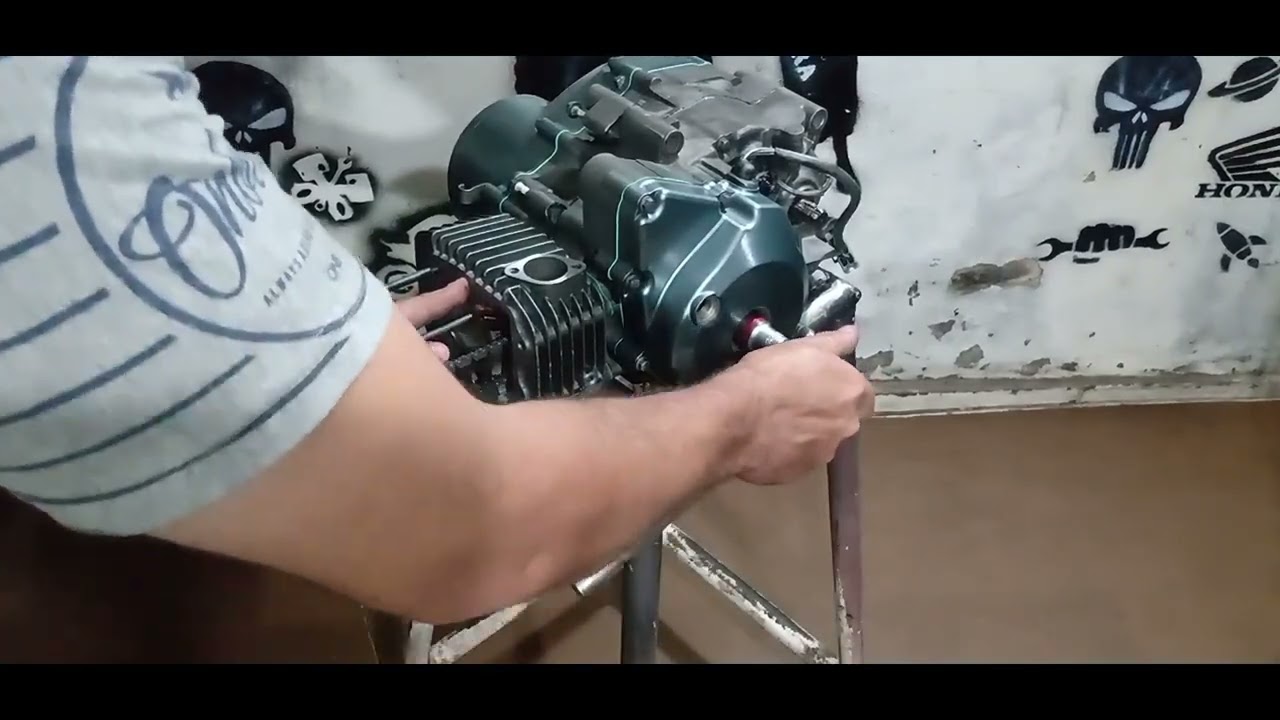 como montar a parte de cima do motor da biz 125 passo a passo