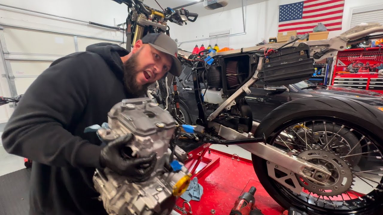 DRZ400 Engine Removal! From Start To Finish!