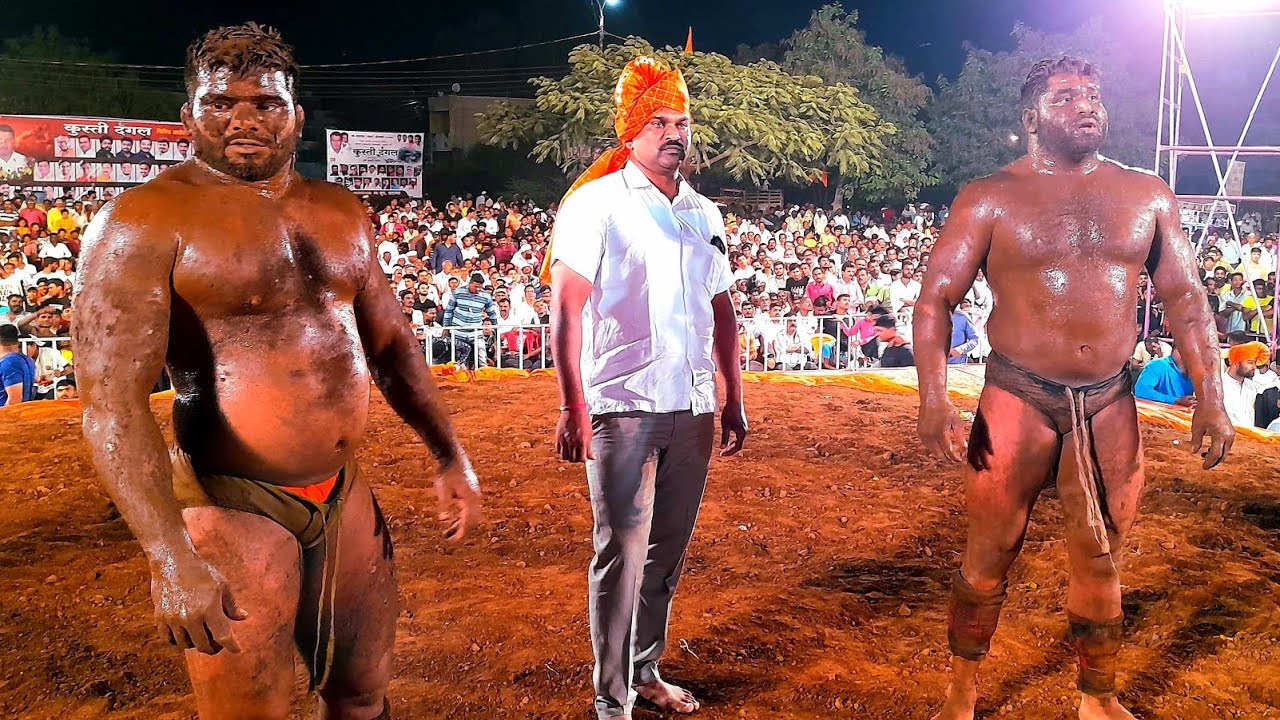 रोहित कुमार पहलवान (हरियाणा) Vs संतोष जगताप पहलवान (सोलापुर) सटाणा कुस्ती मैदान 06/03/2022