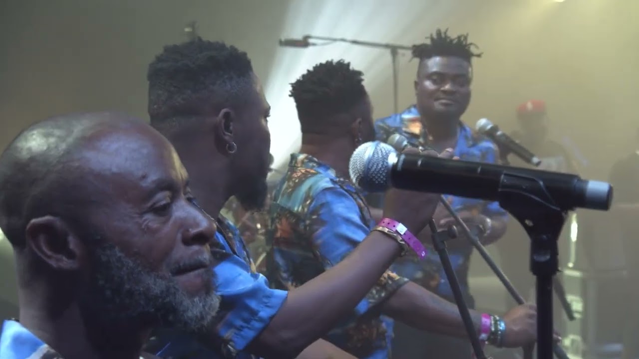 Fally Ipupa - A Flyé (Live at Couleur Café 2022)