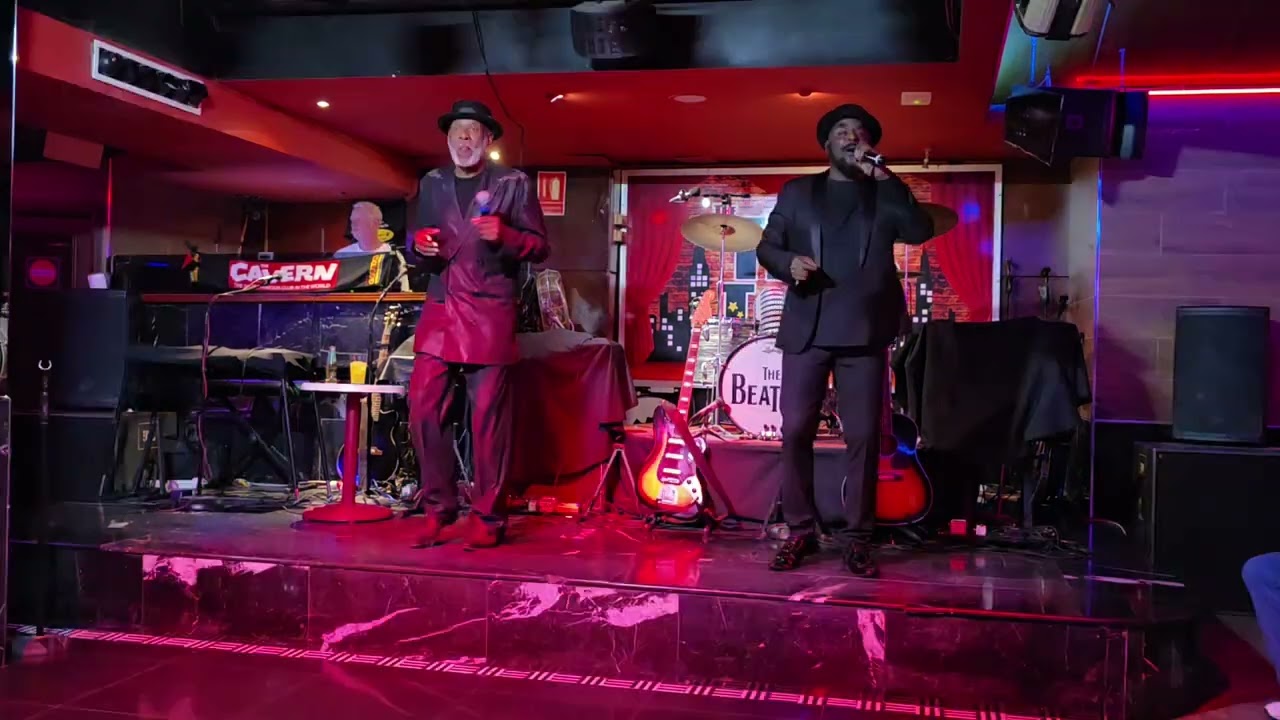 Benidorm Stylistics Temptations, Get Ready 