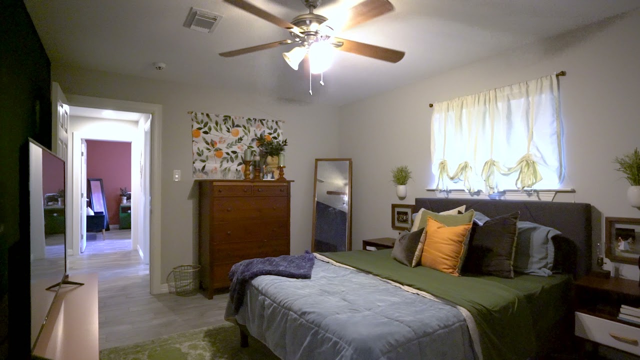 17502 Sundrop Ln