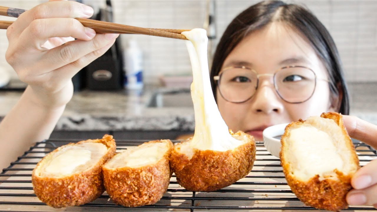 cheese tonkatsu! recipe (fried pork cutlet)