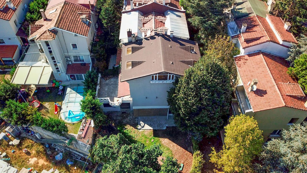 Remax Ger&ccedil;ek Linda Huri AK&Ouml;Z Kemerburgaz villa