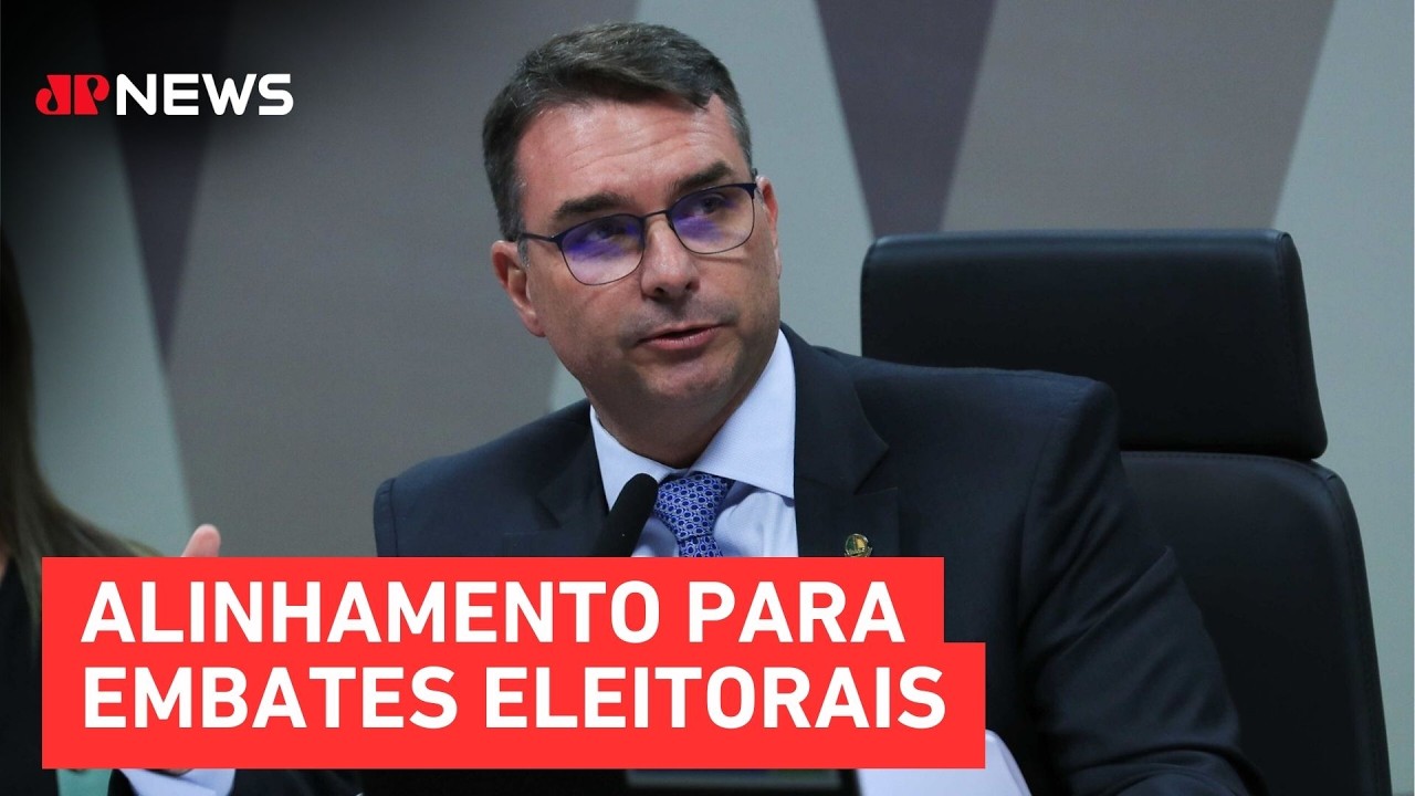 Flávio Bolsonaro defende união da direita em reunião