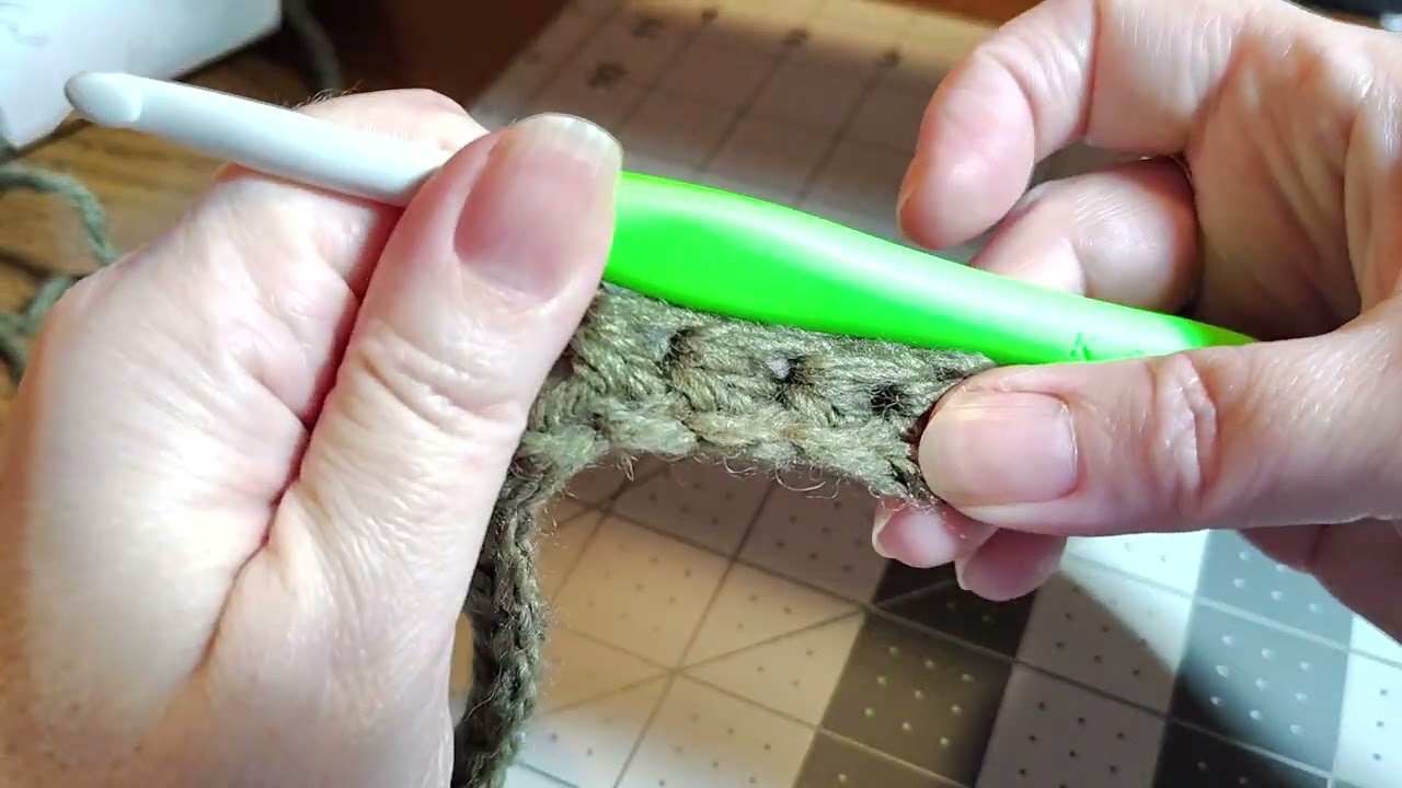 Crochet Lesson #3: Half Double Crochet