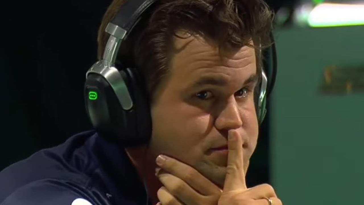 Carlsen SEYİRCİYE SİNİRLENDİ ve SEYİRCİYE SUS İŞARETİ YAPTI!