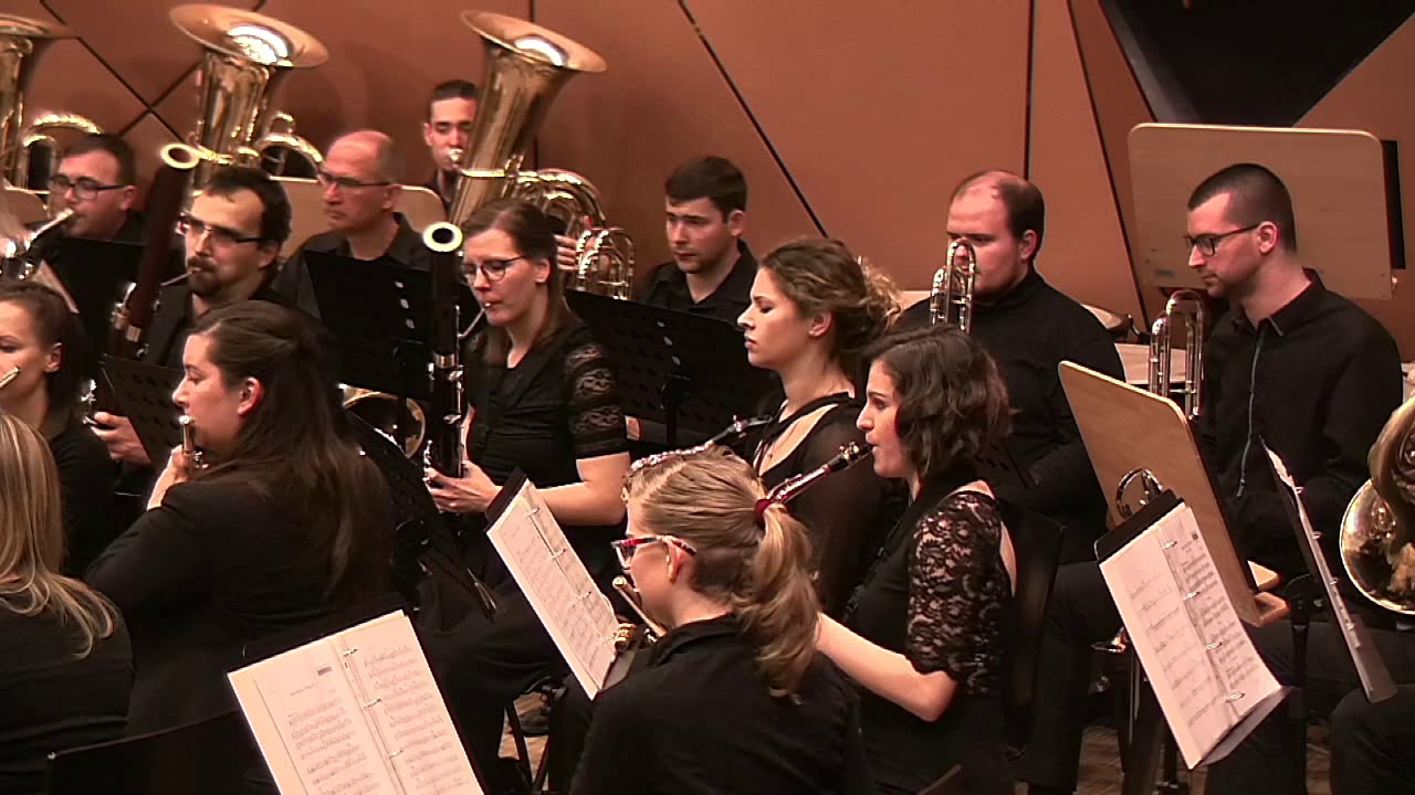 PTE MK ZMI Zsolnay Wind Orchestra - Hidas Frigyes: Vidám zene