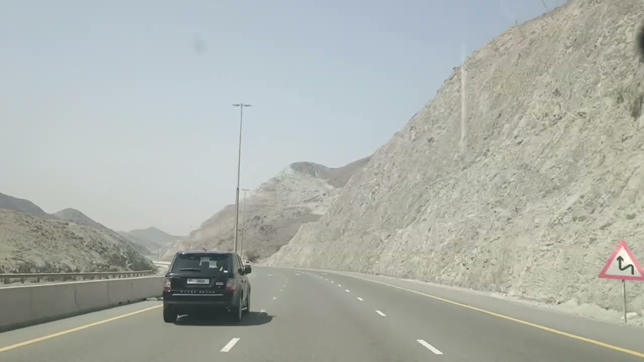 Fujairah to Dubai road