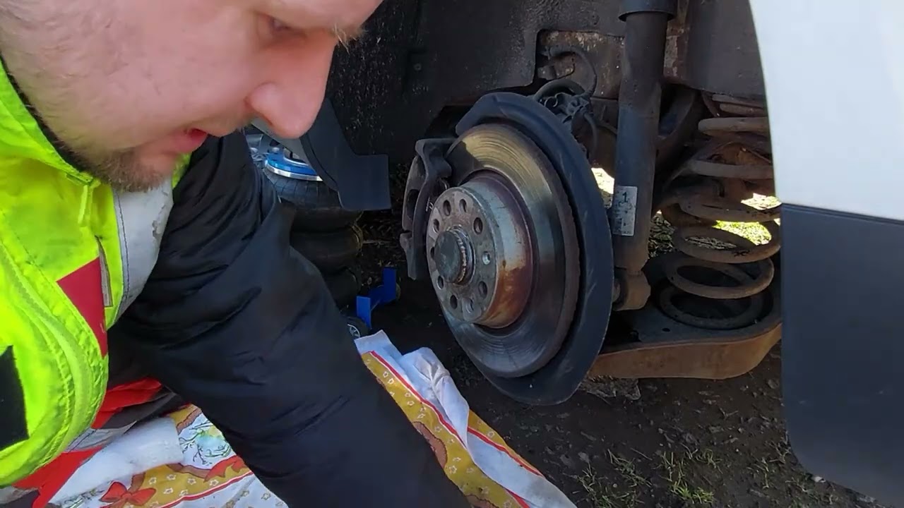Reupload - Passat B6 servis zadních brzd