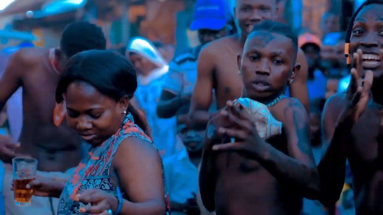 S Kide Ft Mosam - Nyumba Ndogo Remix (Official Video)