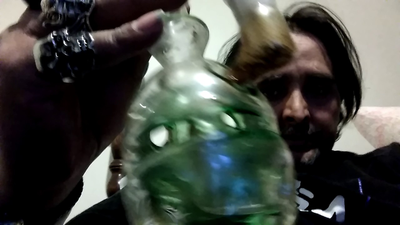 Hollow cyclone bubbler