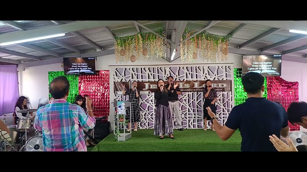 Praise and Worship by Ate Loren