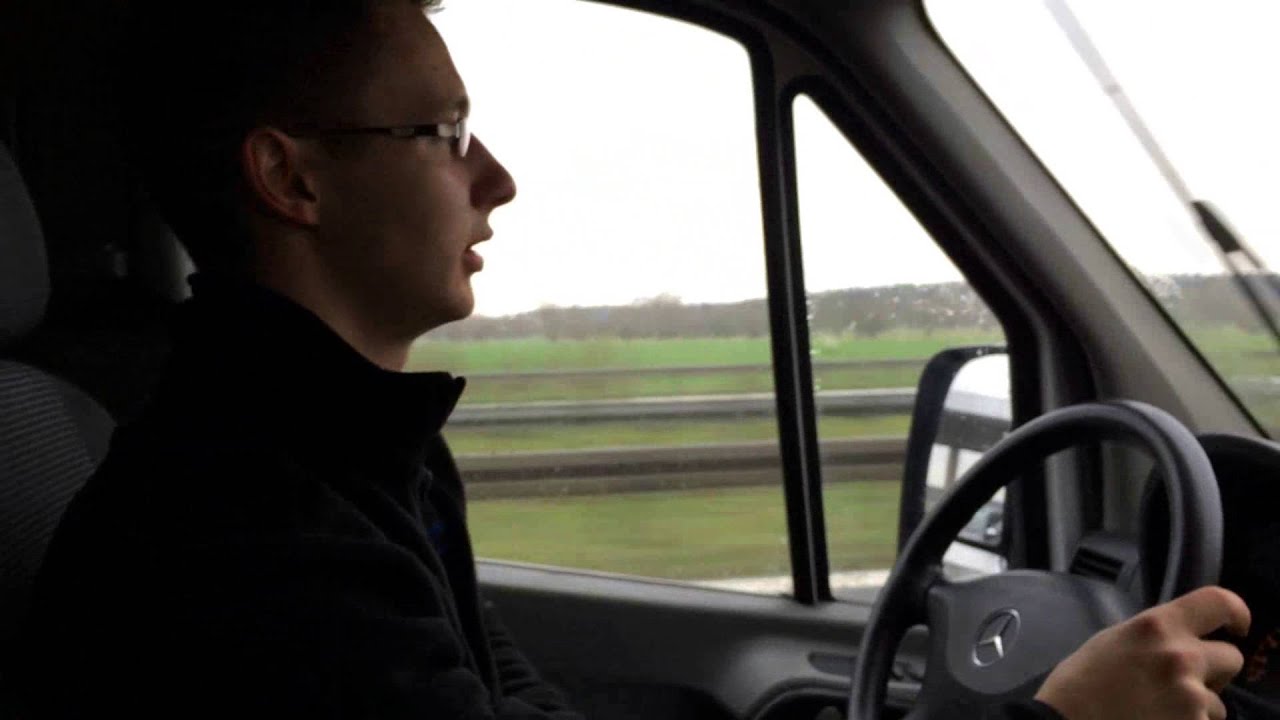 MŁODY KIEROWCA BUSA #2 Jedziemy w trasę z bratem