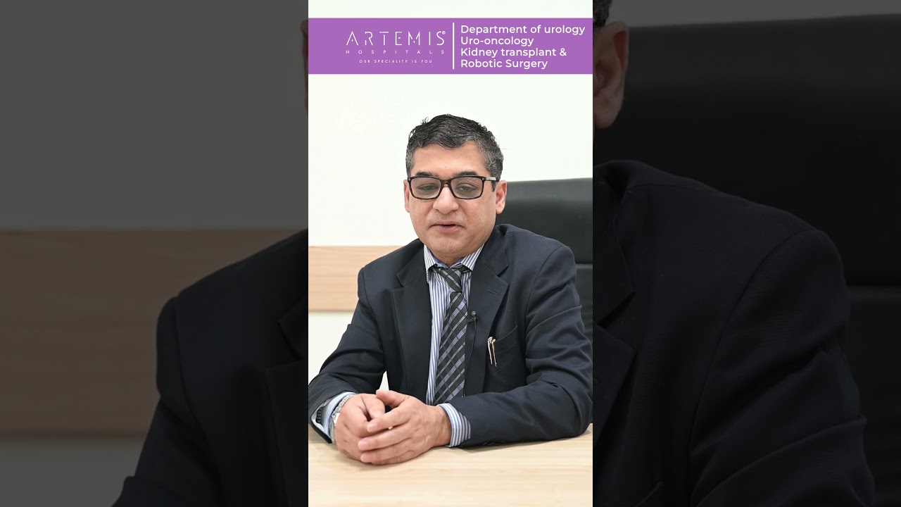 Dr. Vikram Barua Kaushik shares insights on urological cancer symptoms. | #urologist #Urologycancer