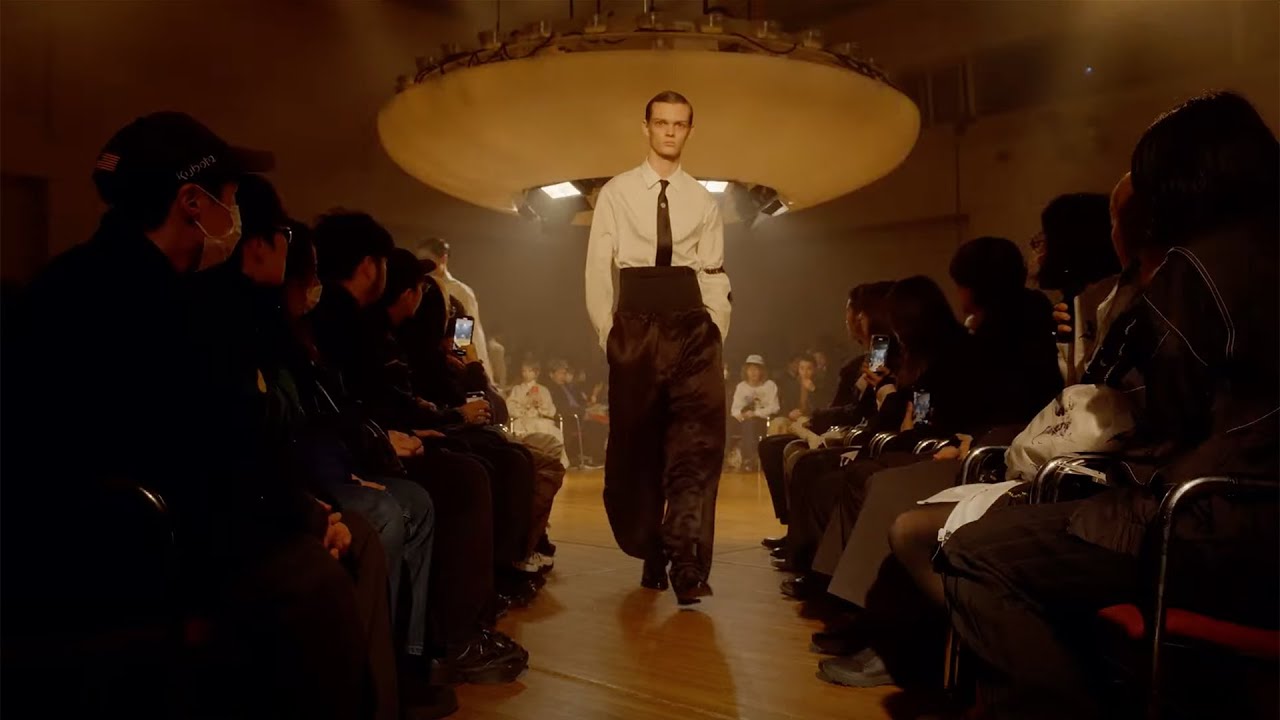 SOSHIOTSUKI 2023 A/W Collection | Rakuten Fashion Week TOKYO 2023 A/W