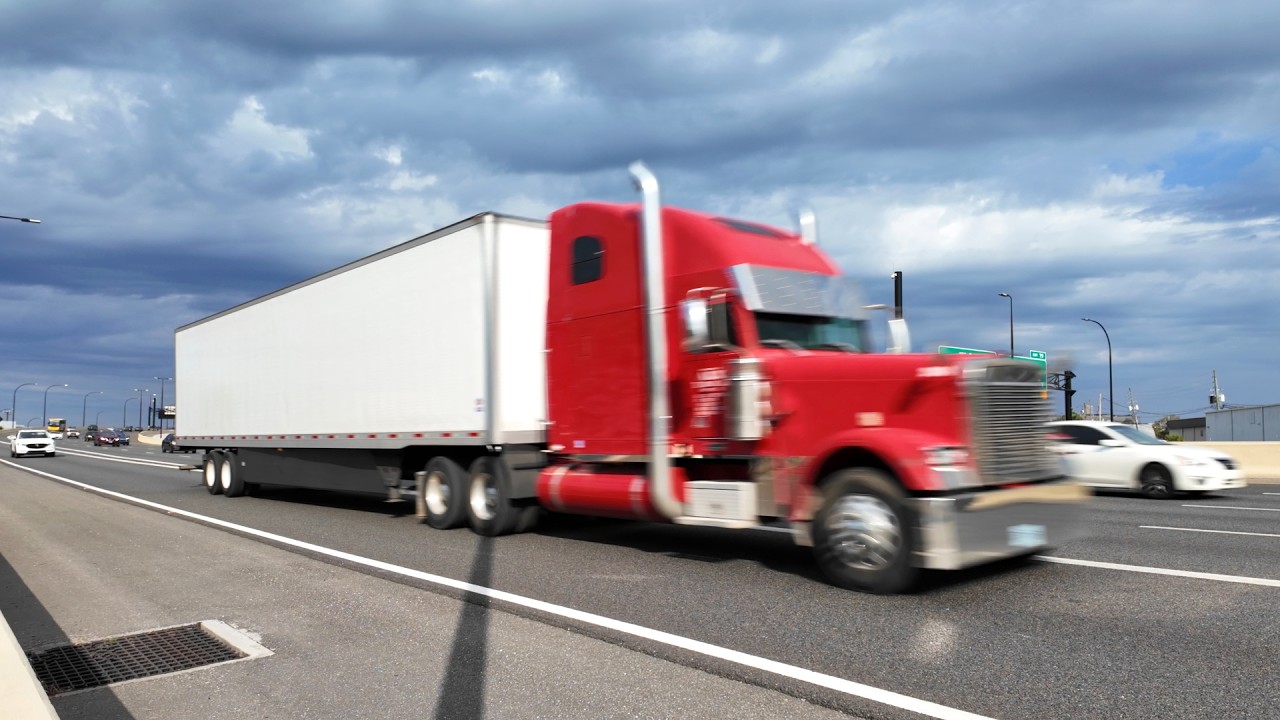 USA Road Traffic Sounds: Trucks Cars Motorcycles | Highway Ambience 1 Hour
