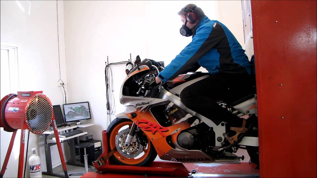 HONDA CBR 900 RR FIREBLADE 1994 DYNO RUN 111 @ Rear Wheel