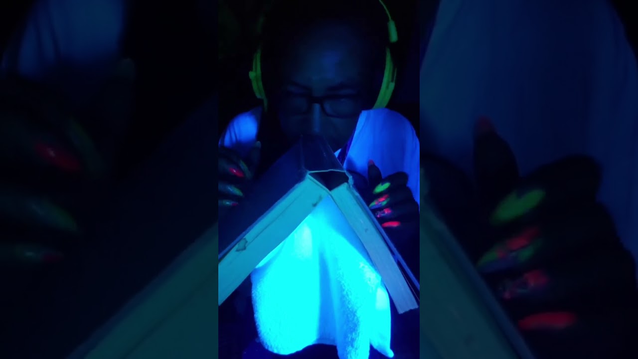 ASMR BOOK TAPPING AND SCRATCHING