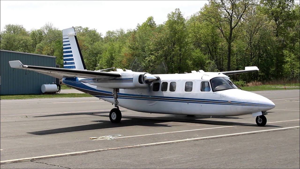 AERO COMMANDER 685 Departure From Princeton Airport