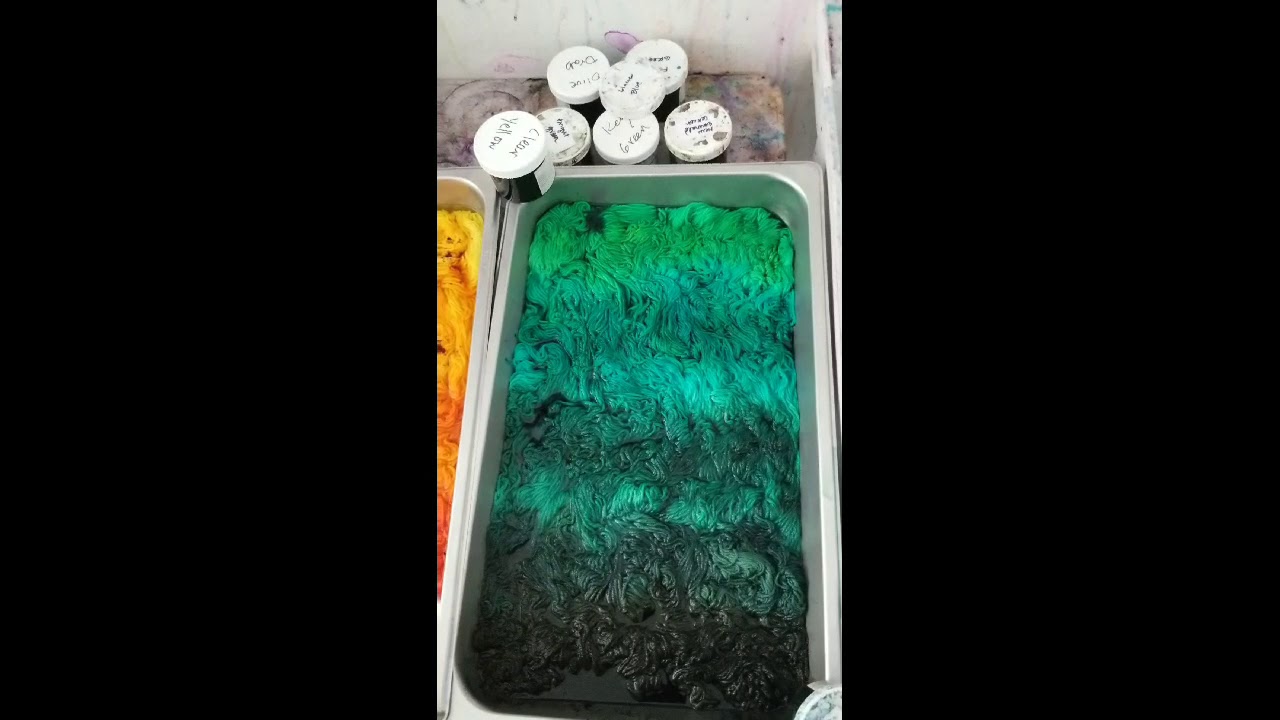 How to get a kettle dyed effect on bamboo yarn