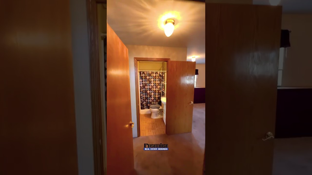 $250,000 House Tour in Central Minnesota 