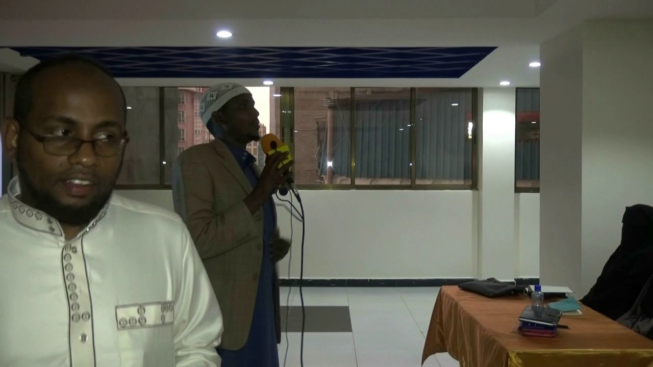 Sida Ugu fudud oo Caruurta loo farbaro Dood macalimiinta Nairobi Xalqada 4